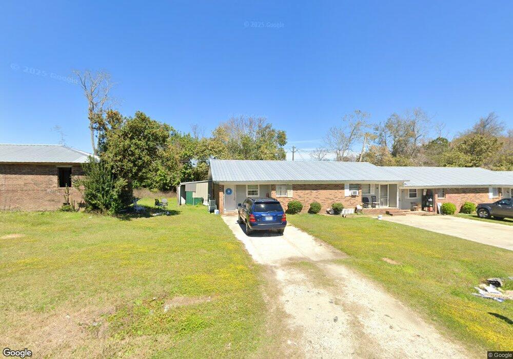 709-719 Richard Circle Apts, Adel, GA - photo 1