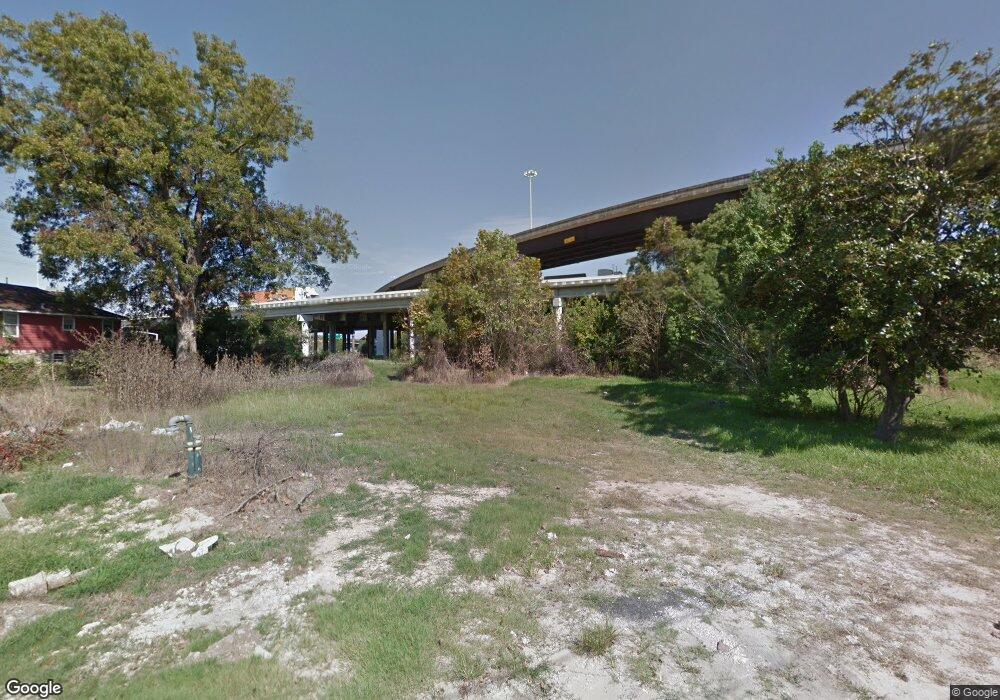 1711 Euel St, Houston, TX 77009 - photo 1