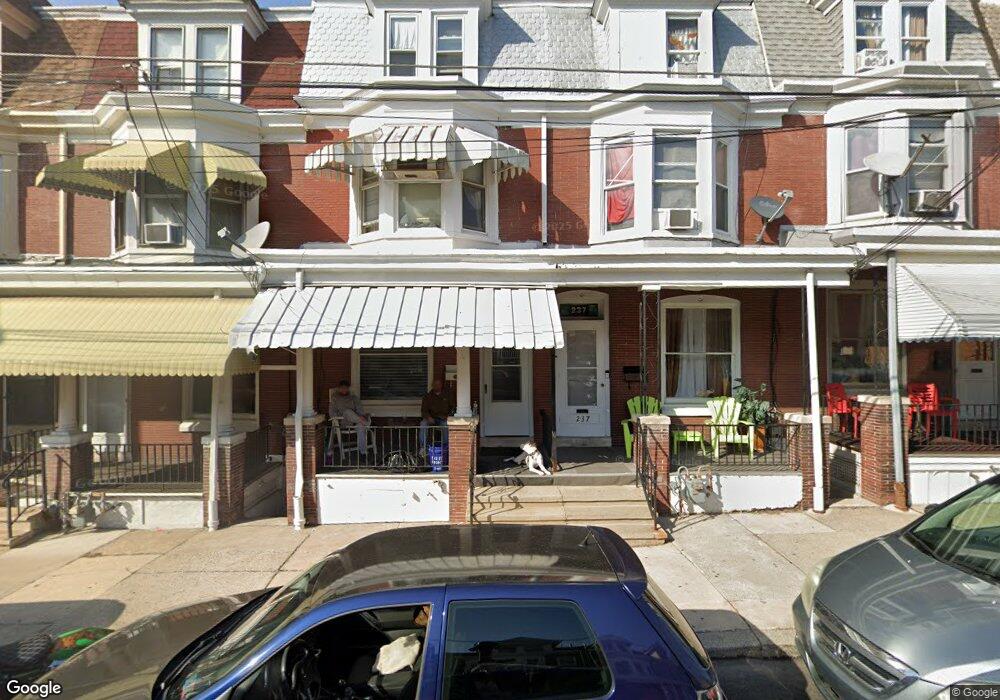 239 Jameson Place, Reading, PA 19601 - photo 1