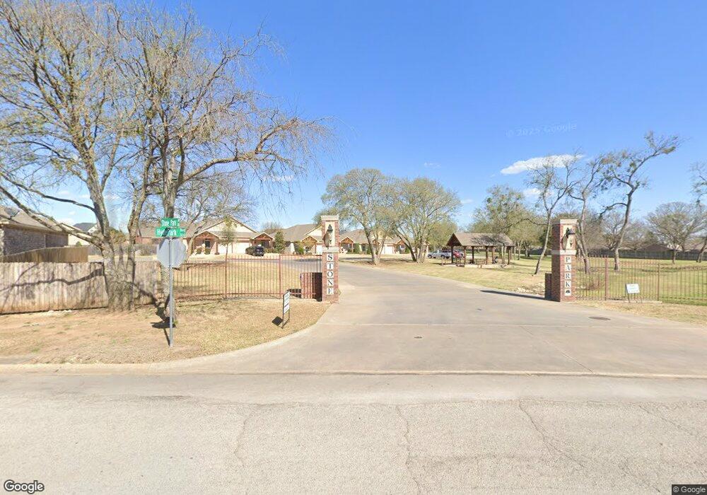 206 Shade Tree Ln, Cleburne, TX 76033 - photo 1