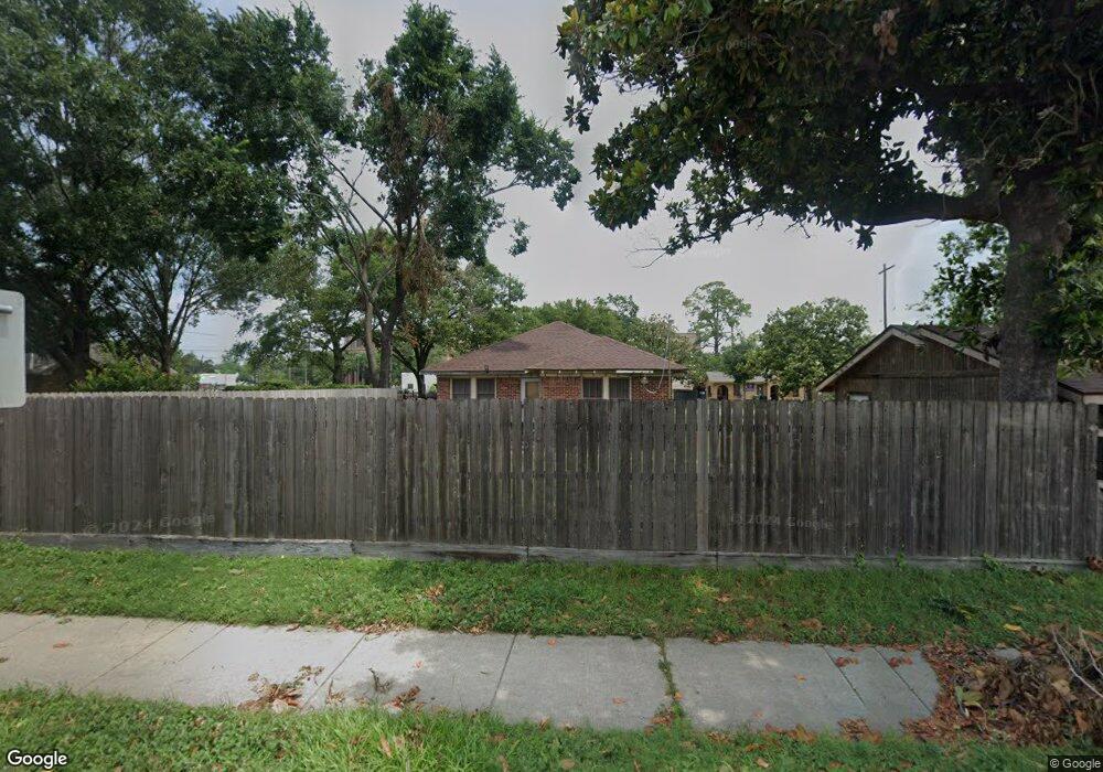 806 Reid St, Houston, TX 77022 - photo 1