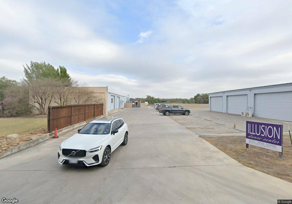 830 Ewelling Ln, New Braunfels, TX 78130 - photo 1