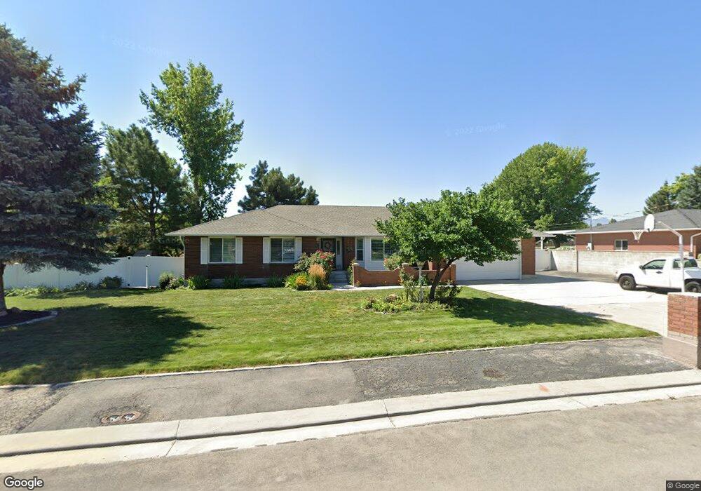 2355 W 10950 S, South Jordan, UT 84095 - photo 1