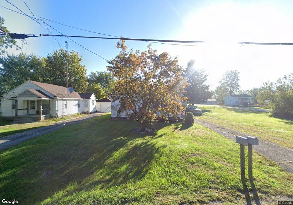 1913 Lennox Ave, Lima, OH 45804 - photo 1