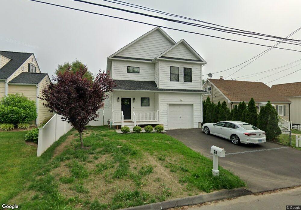 76 Vesper St, Fairfield, CT 06825 - photo 1