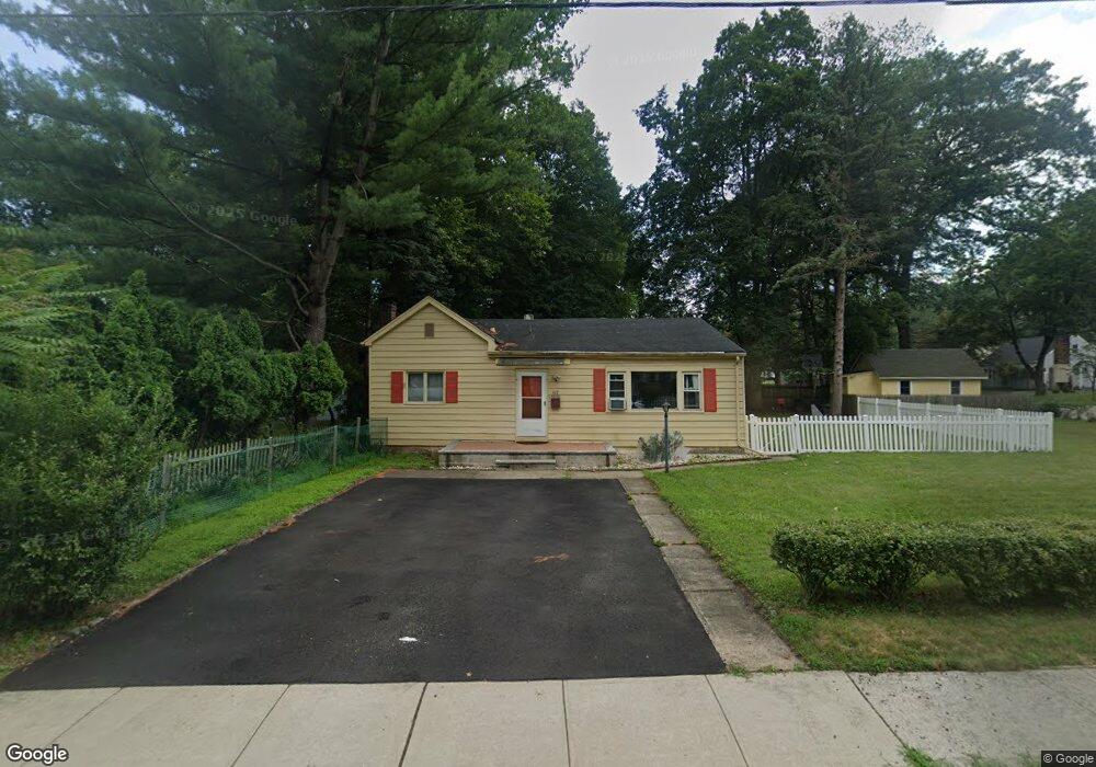 203 Knickerbocker Rd, Closter, NJ 07624 - photo 1