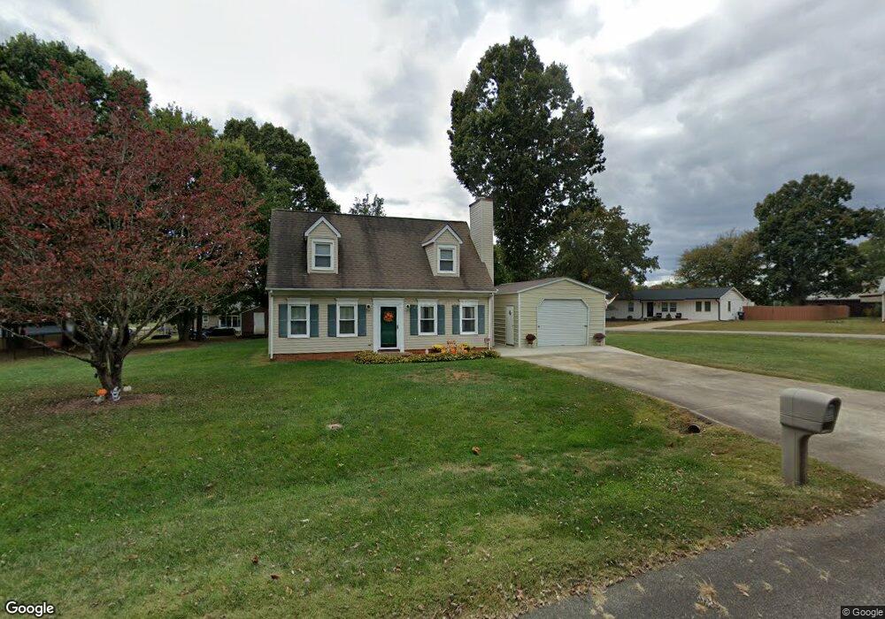 106 Hollowbrook Ct, Statesville, NC 28625 - photo 1