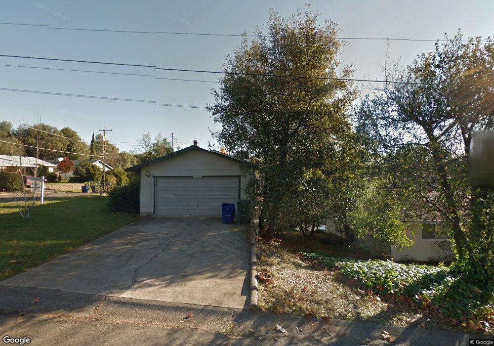 1907 Vale Dr, Redding, CA 96002 - photo 1