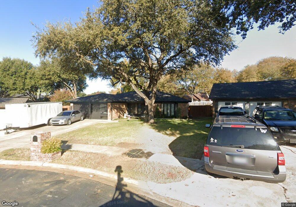 608 Womack Ct, Hurst, TX 76054 - photo 1