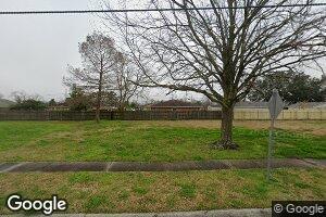 3201 Ashley Dr, Violet, LA 70092