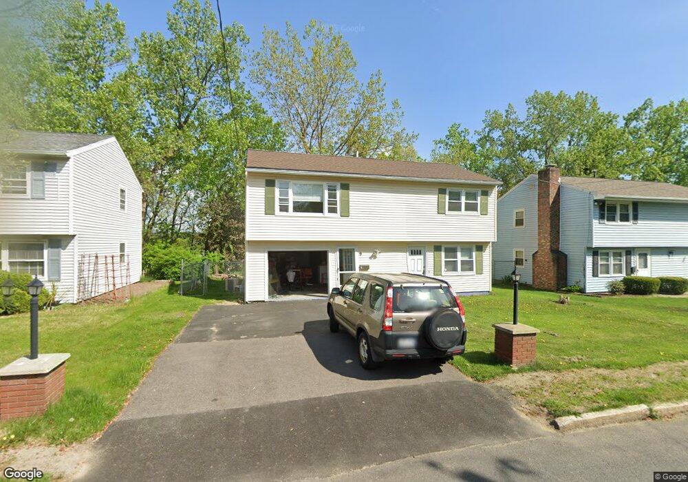 9 Pawling St, Albany, NY 12204 - photo 1