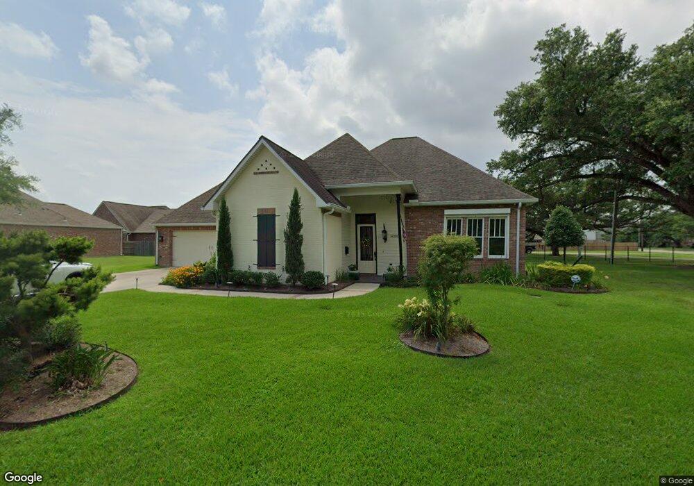 4510 Five Oaks Dr, Lake Charles, LA 70605 - photo 1
