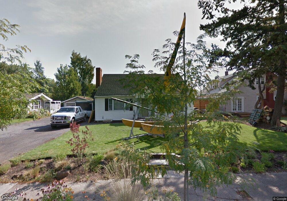 1424 NW 3rd St, Bend, OR 97701 - photo 1