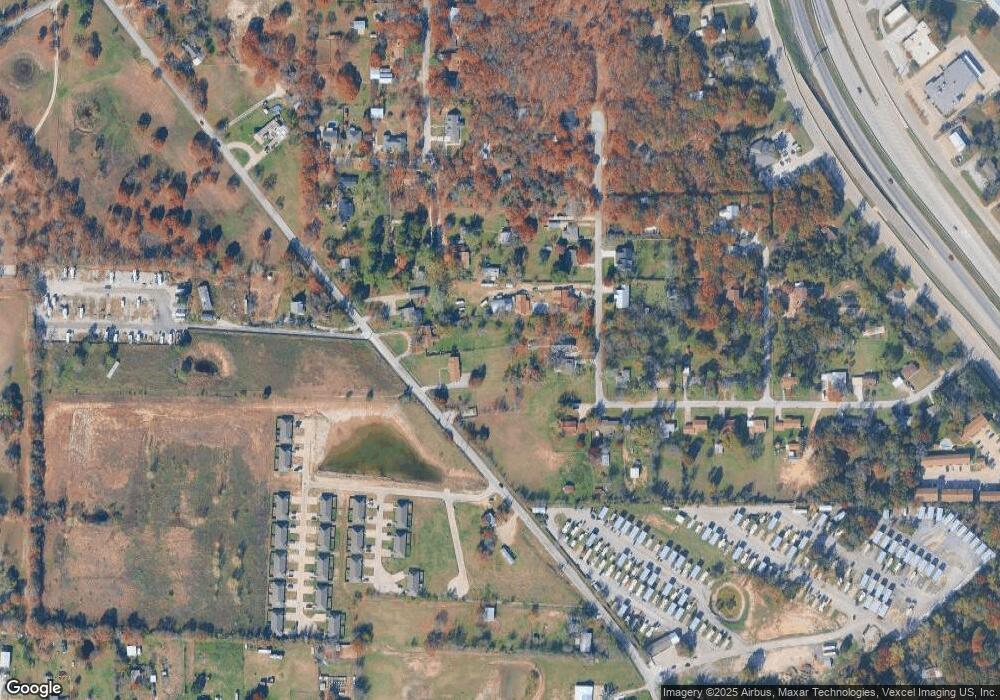 729 Silver Creek Rd, Azle, TX 76020 - photo 1