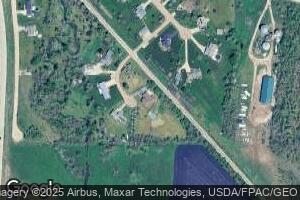 105 Samson Ln, Palo, IA 52324