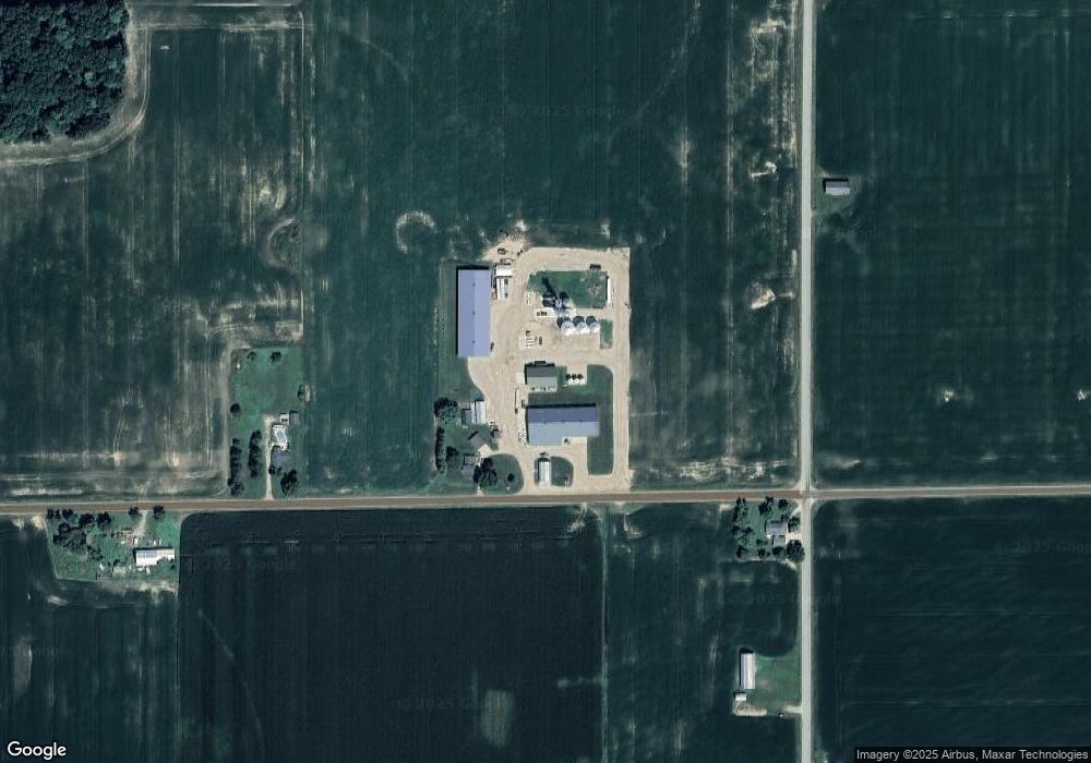 815 E Wildermuth Rd, Owosso, MI 48867 - photo 1