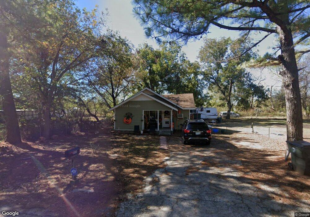 1008 N Sherman Ave, Okmulgee, OK 74447 - photo 1