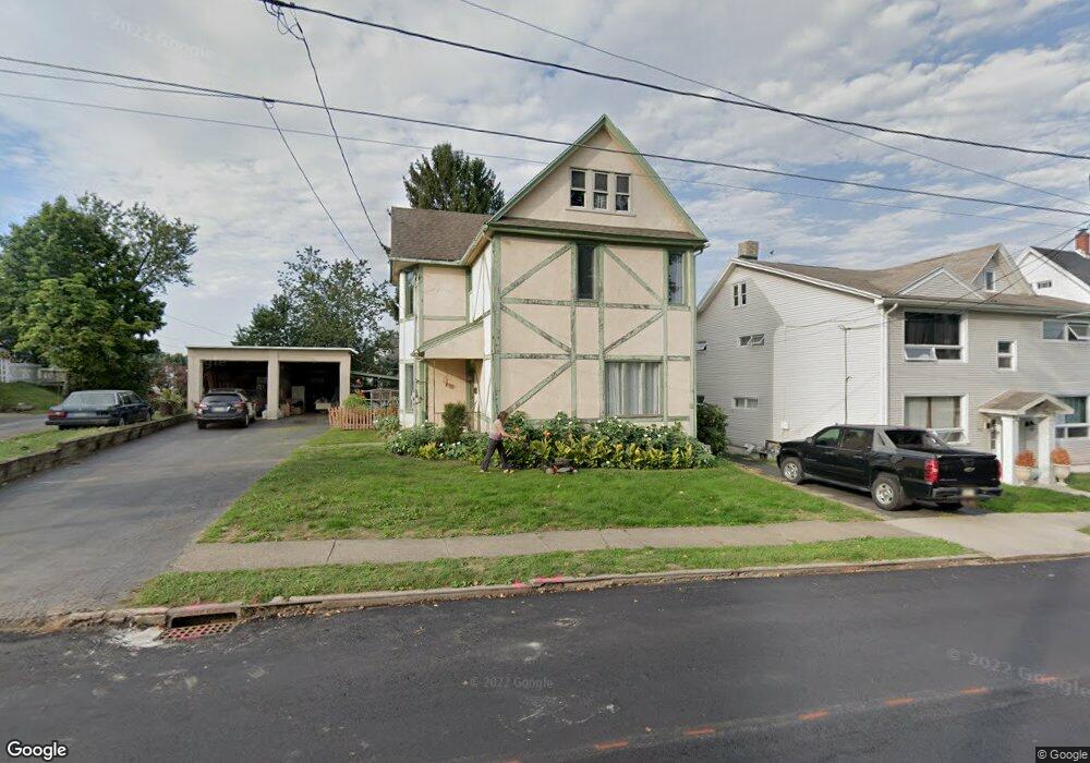 301 W Drinker St, Dunmore, PA 18512 - photo 1