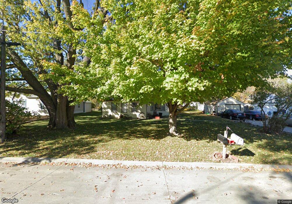 1401 E 7th St S, Newton, IA 50208 - photo 1