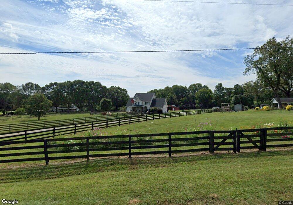 4924 Letha Dr, Gainesville, GA 30506 - photo 1