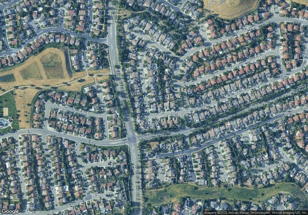 1711 Kern Mountain Way unit 151, Antioch, CA 94531 - photo 1