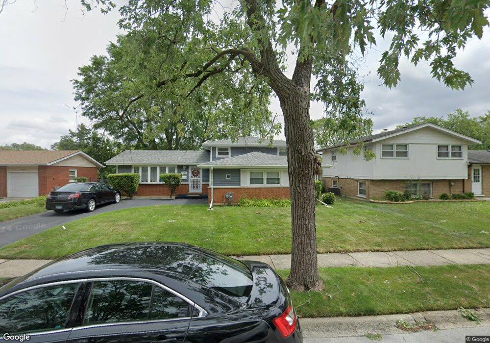 3509 Maple Ln, Hazel Crest, IL 60429 - photo 1