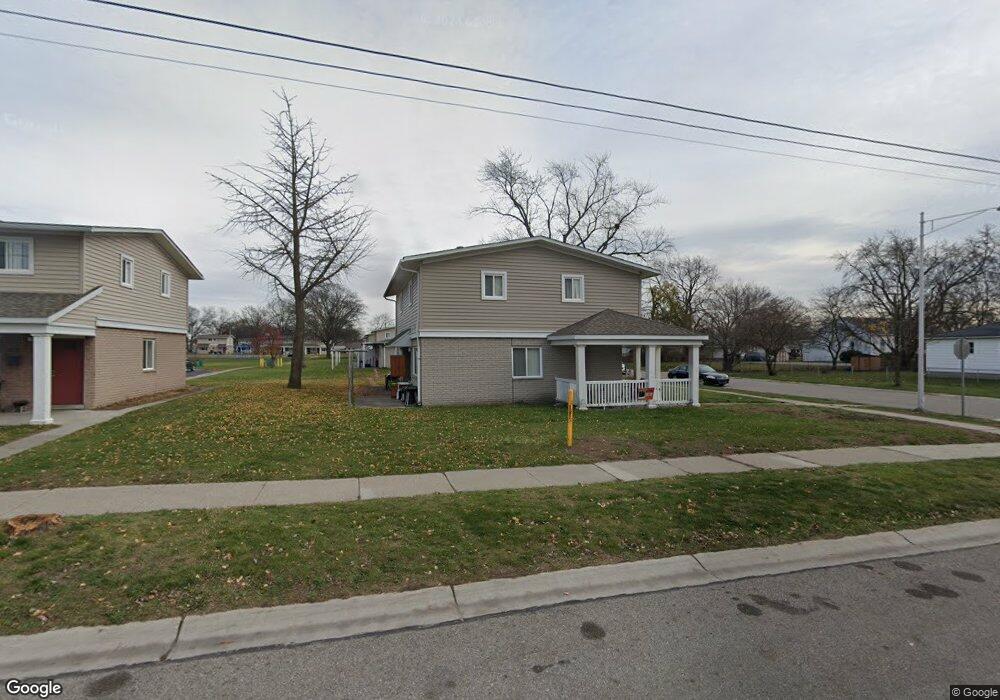 3100 28th St, Port Huron, MI 48060 - photo 1