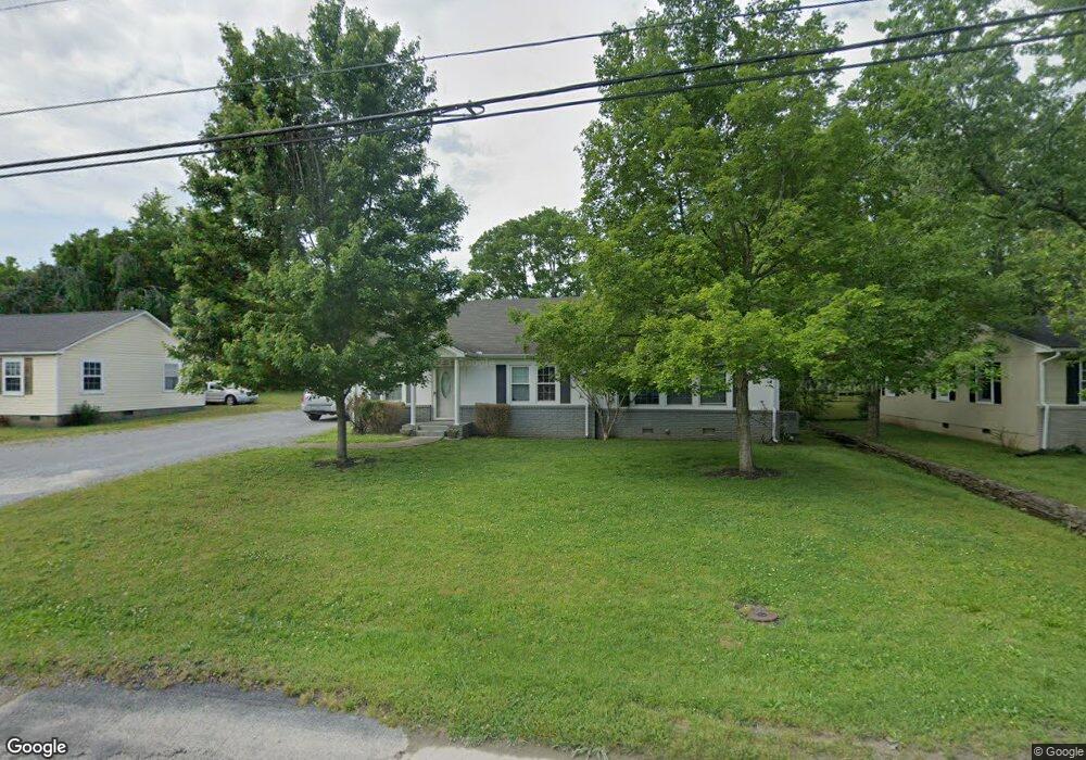 135 Butler St, Shelbyville, TN 37160 - photo 1