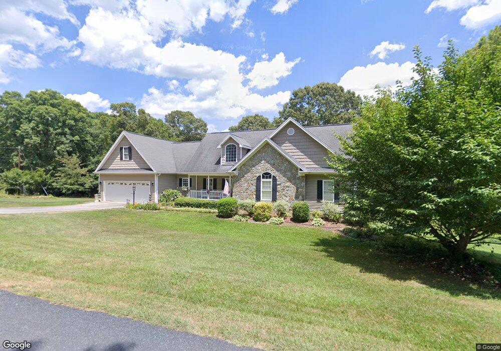 1859 Brook Dr, Asheboro, NC 27205 - photo 1