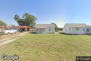 409 S 4th St, Sentinel, OK 73664