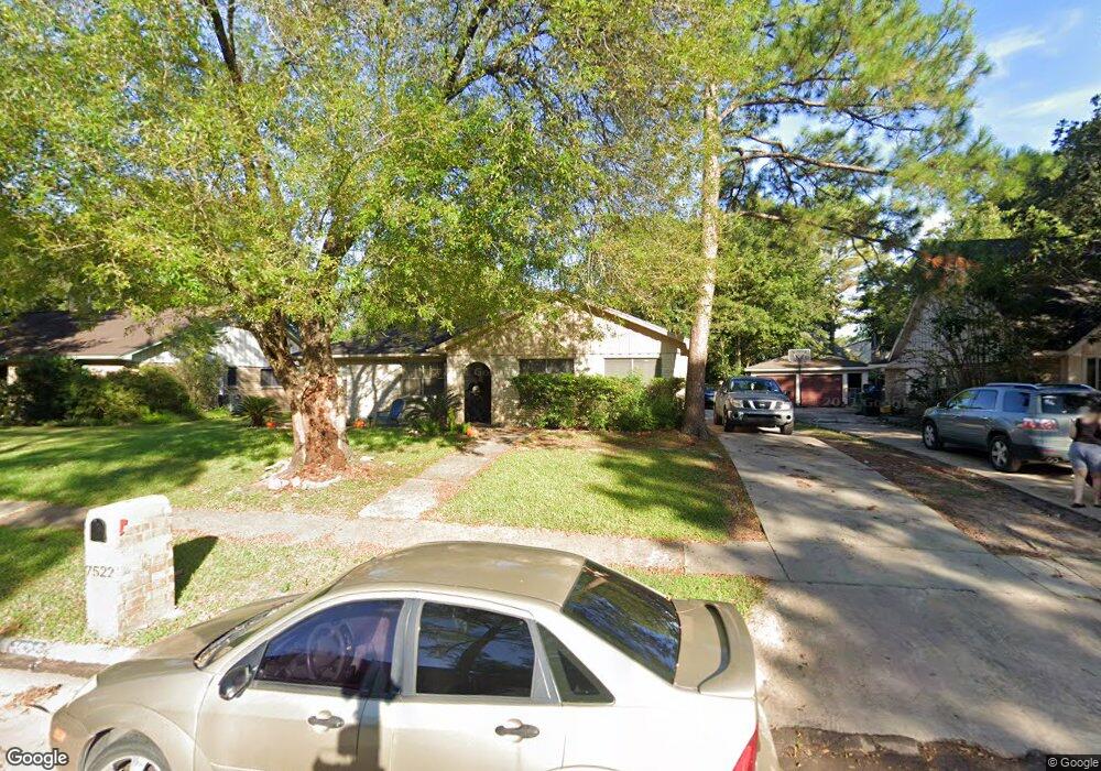 7522 Green Lawn Dr, Houston, TX 77088 - photo 1