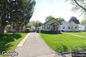 1221 Magnolia Pkwy, Waterloo, IA 50701
