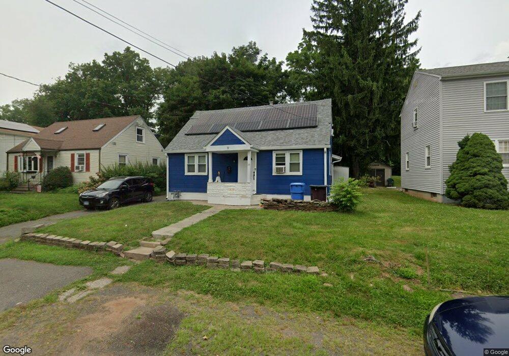 19 Crescent Ave, New Britain, CT 06051 - photo 1