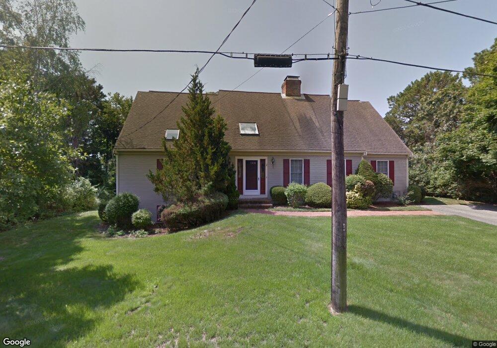 61 Chase Ave, West Dennis, MA 2670 - photo 1