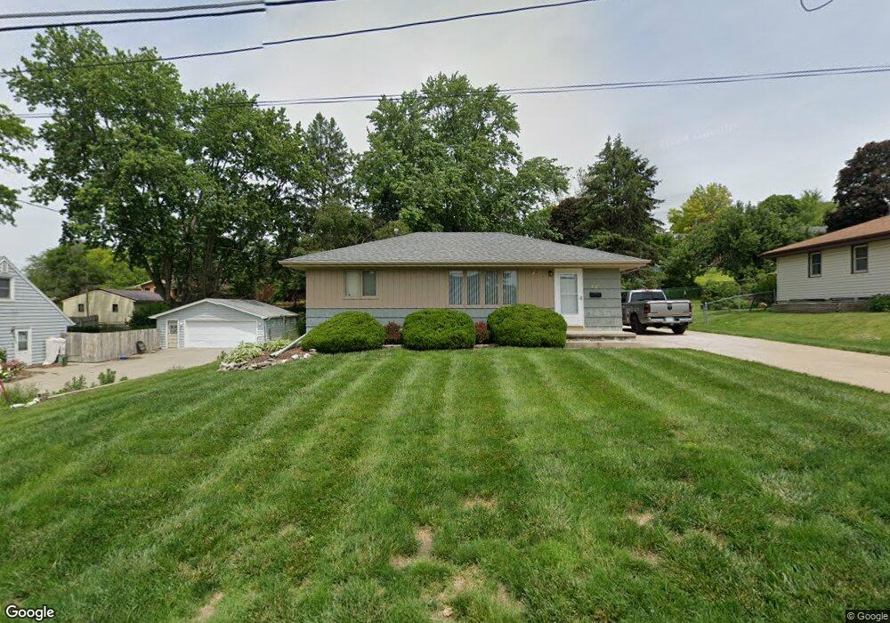 2528 Grandview Ave, Des Moines, IA 50317 - photo 1