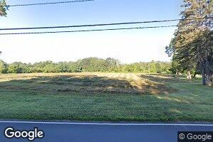 9 Prospect St, Hatfield, MA 01038