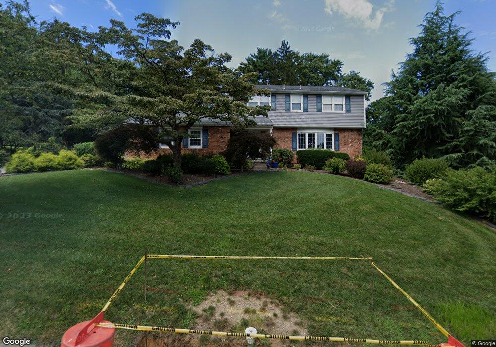 5444 Crestline Rd, Wilmington, DE 19808 - photo 1