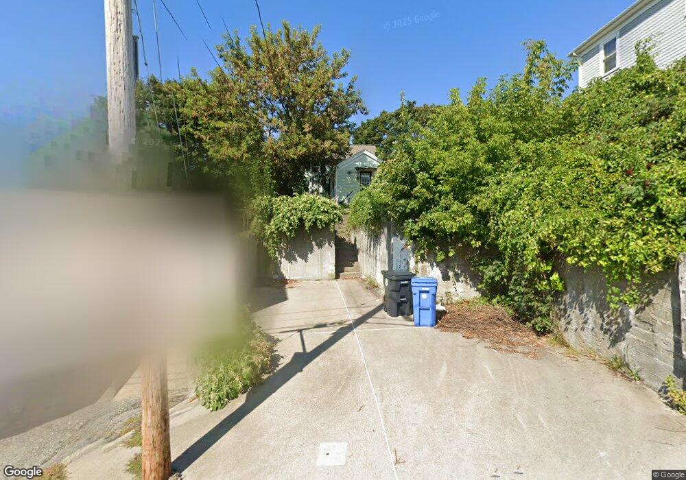 24 Carpenter St, Cumberland, RI 02864 - photo 1