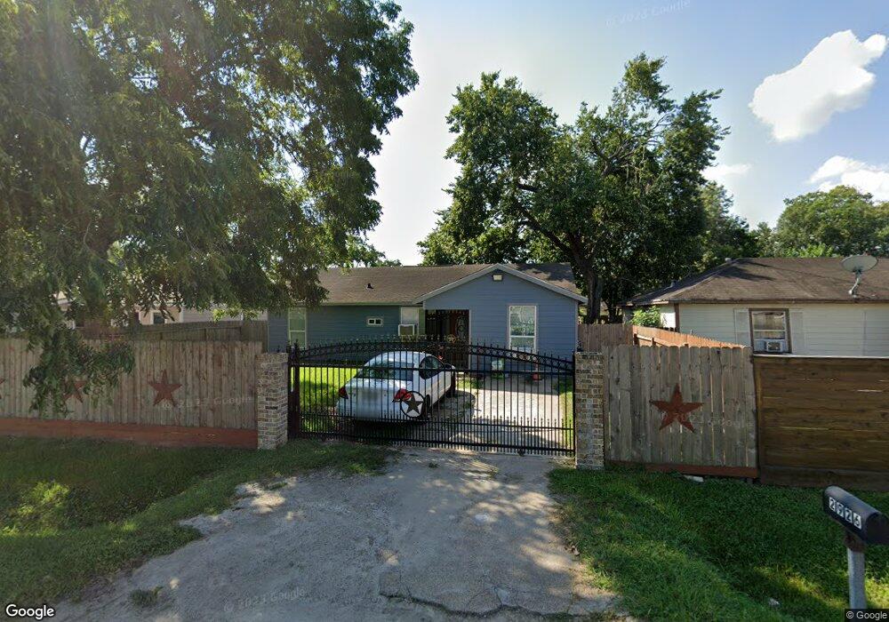 2926 Cedar Hill Ln, Houston, TX 77093 - photo 1