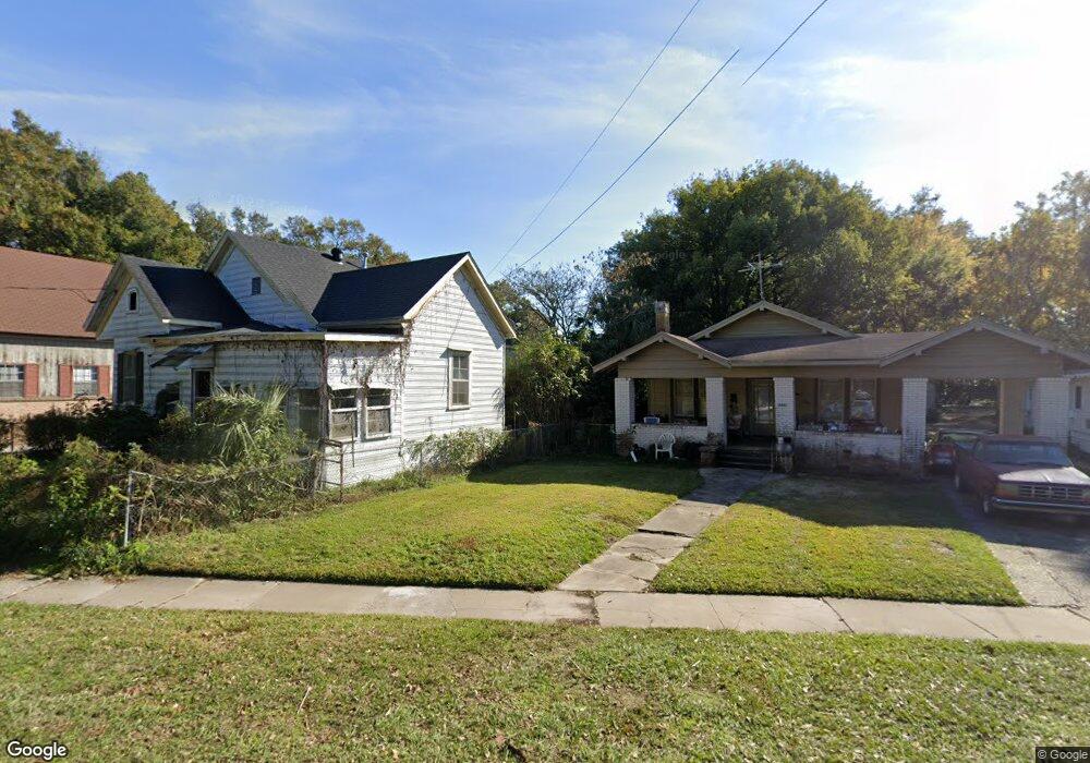 1811 Old Shell Rd, Mobile, AL 36607 - photo 1