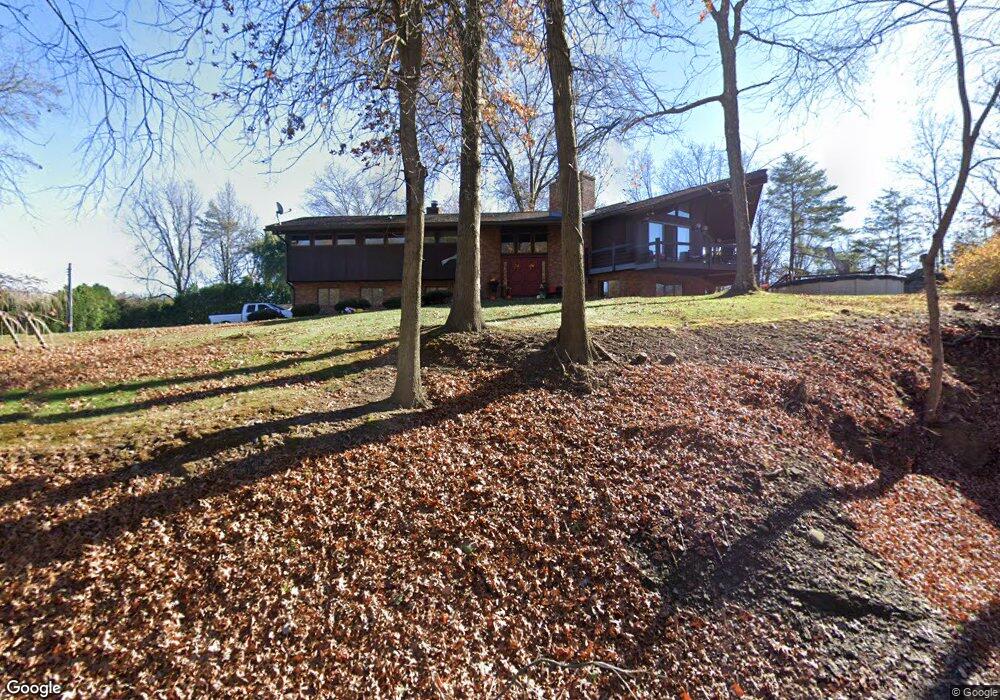 565 Old Newport St, Nanticoke, PA 18634 - photo 1