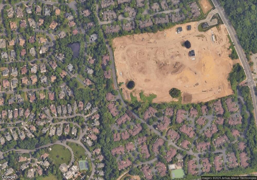 12 Sequoia Cir unit 12, Plandome, NY 11030 - photo 1