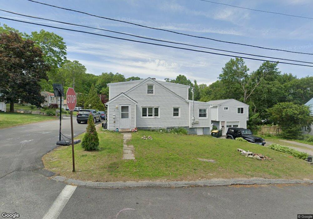 7 Waltham St, Smithfield, RI 02917 - photo 1