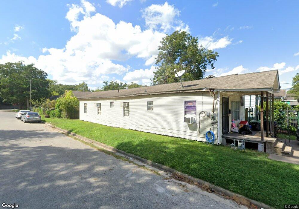 5101 Cochran St, Houston, TX 77009 - photo 1