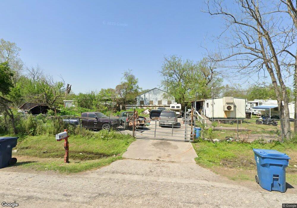 1821 Chamberlain St, Houston, TX 77093 - photo 1