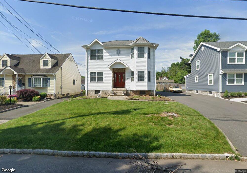 27 Lexington Blvd, Clark, NJ 07066 - photo 1