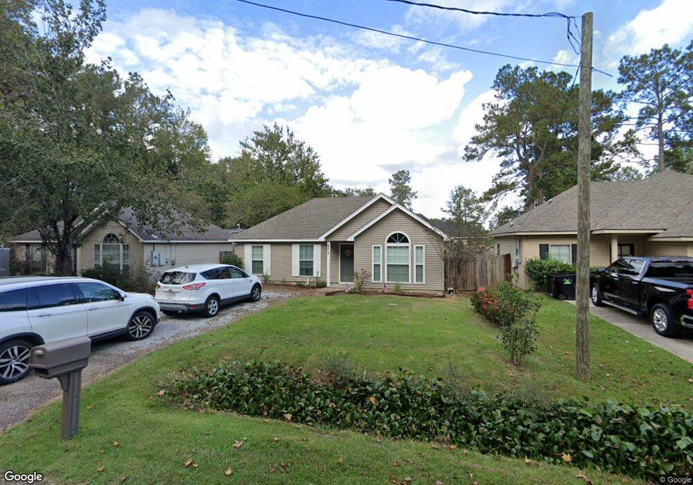 642 Dean St, Mandeville, LA 70448 | MLS# 915038