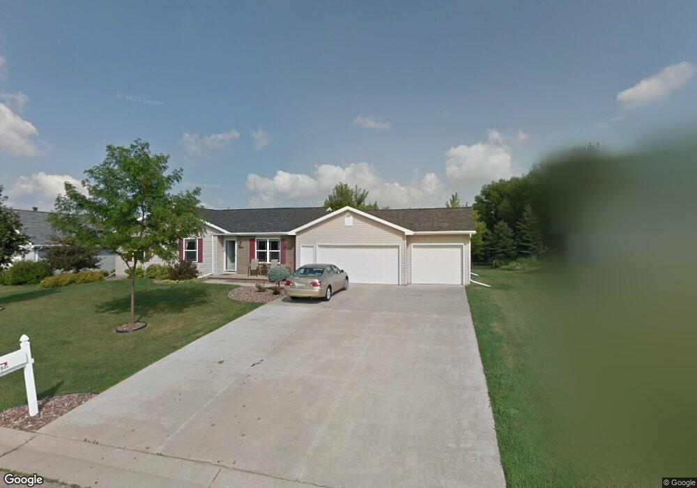 N9584 Chadbury Ln, Appleton, WI 54915 - photo 1