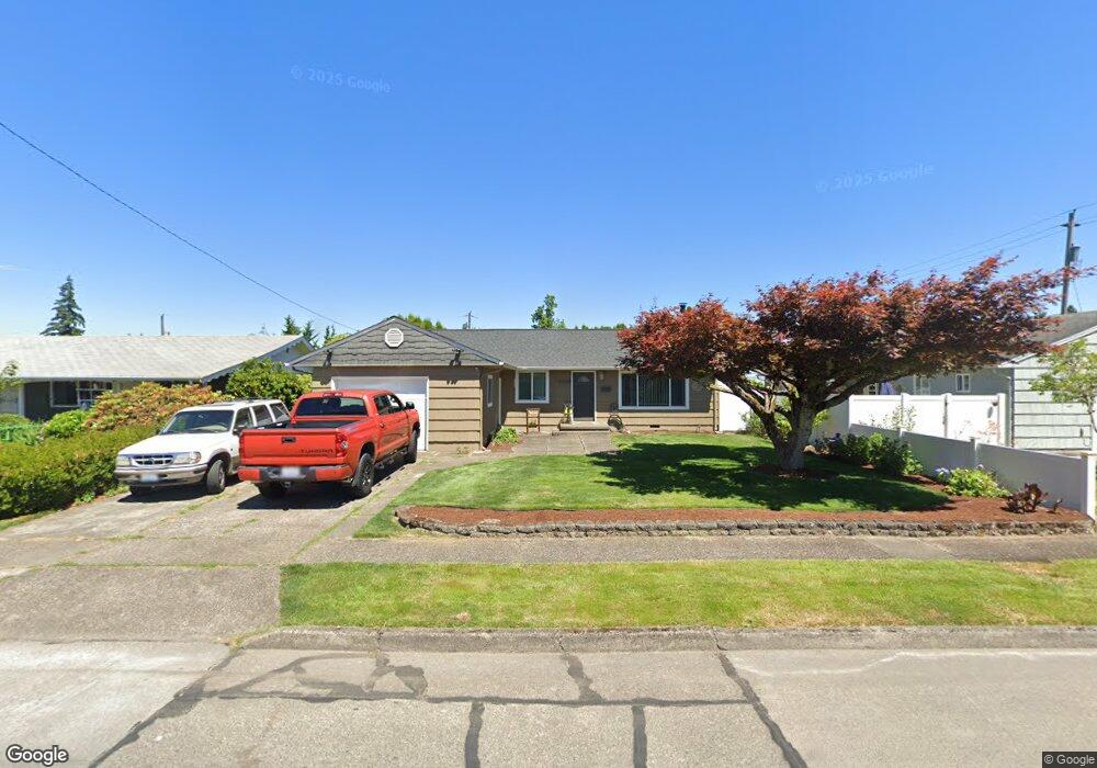 3008 Maple St, Longview, WA 98632 - photo 1