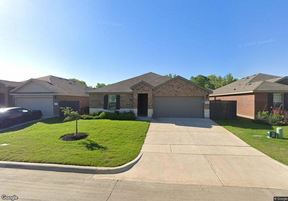 303 Seclusion Dr, Cleburne, TX 76033 - photo 1